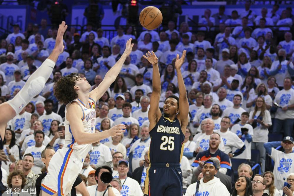 被紧急换上 被紧急换上